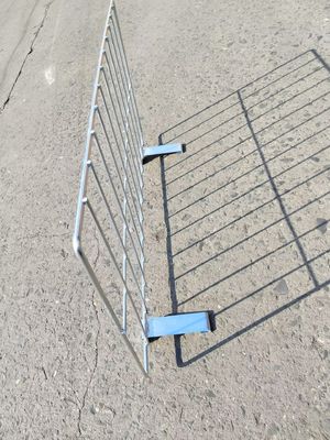 Movable Wire Mesh Dividers / Panels Free Standing Full Height With Clips