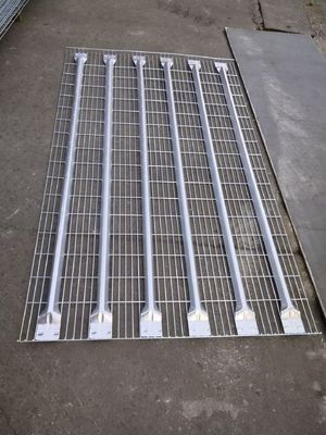 Warehouse Storage Galvanized Iron Wire Mesh Racking 100kg-2500kg Loading Capacity