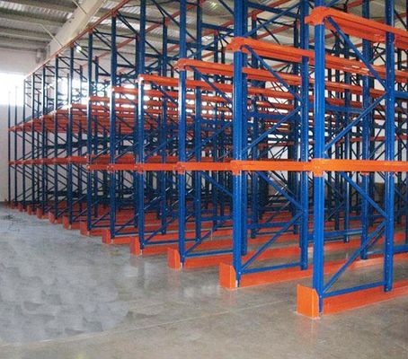 Dispositivo de garagem personalizado em estantes de paletes, sistema de estantes de paletes de fábrica